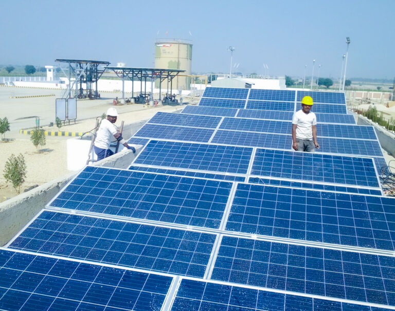Cómo tener energía con paneles y placas solares